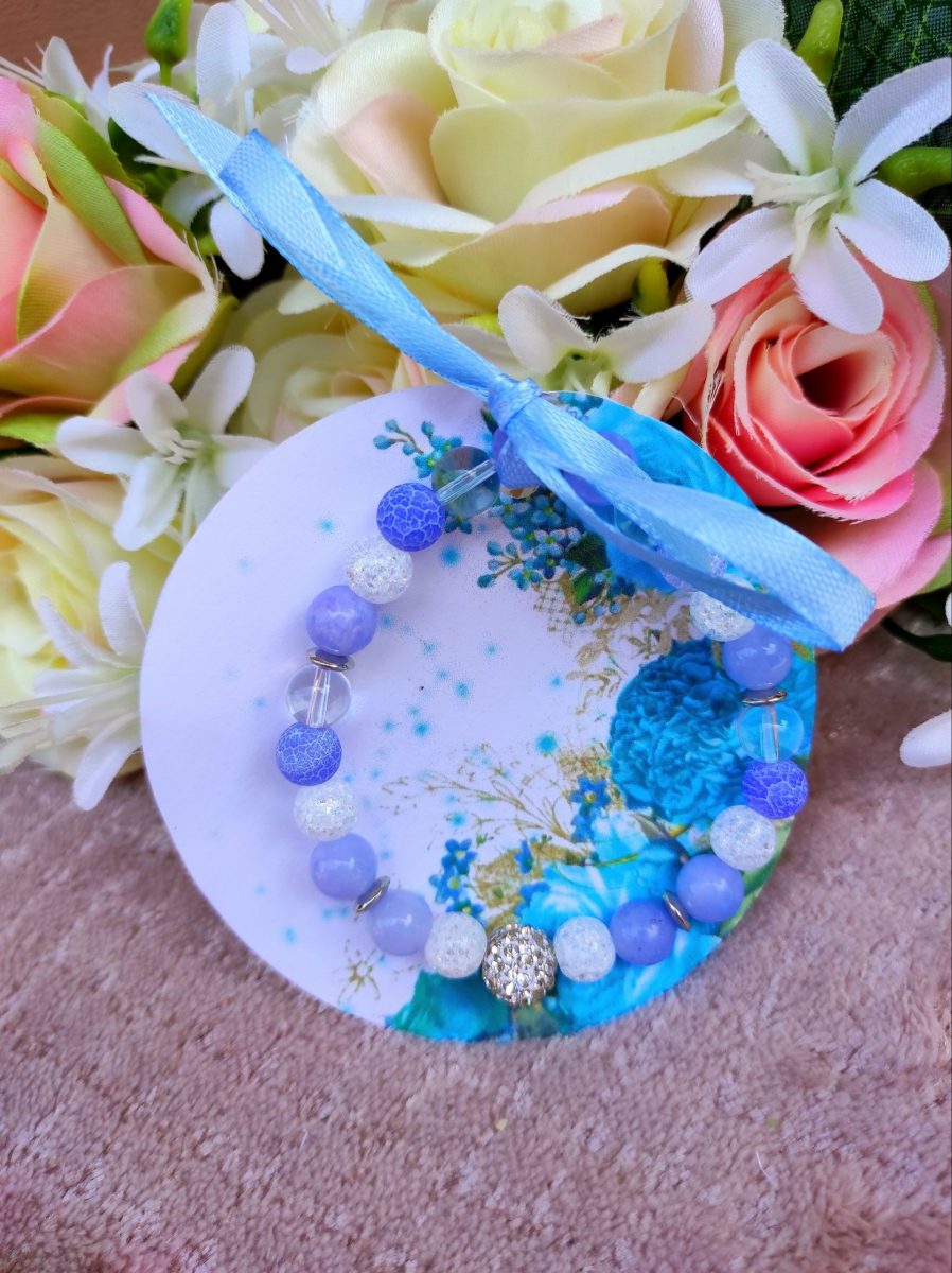 Boldogság ásvány karkötő